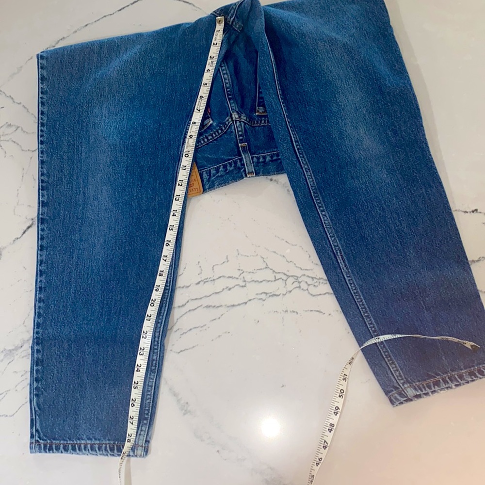 Vintage Levi’s 550 Relaxed Fit Tapered Leg Jeans - Picture 5 of 7